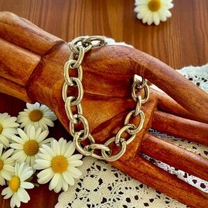 Guess Silver Tone Chainlink Adjustable Bracelet With Charm